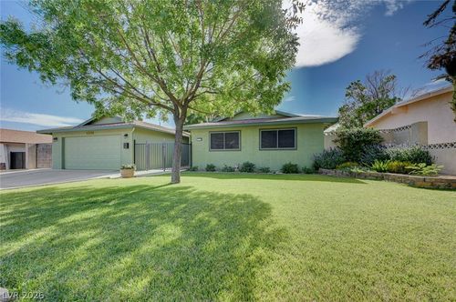 1320 Gloria Ln, Boulder City, NV, 89005-2216 | Card Image