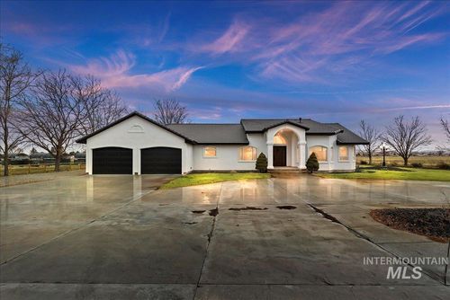 2800 W Idaho Blvd, Emmett, ID, 83617-8914 | Card Image