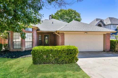 6412 Woodcreek Trl, Fort Worth, TX, 76179-3746 | Card Image