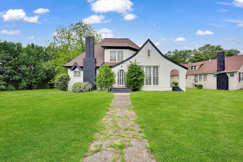 2325 E 03rd Street, Chattanooga, TN, 37404 | Card Image