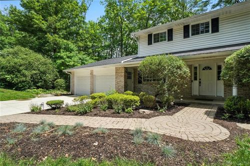 5824 Cantella Ct, Dayton, OH, 45429-6008 | Card Image