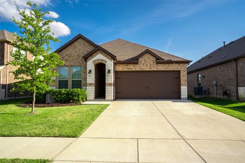 10924 Klondike Ln, Aubrey, TX, 76227-3132 | Card Image