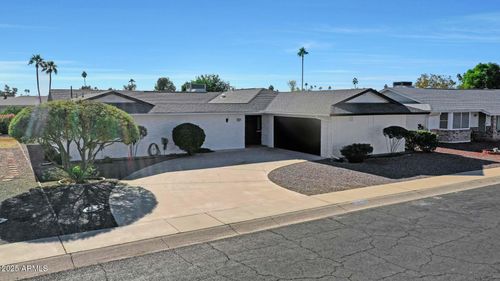 10922 W El Capitan Cir, Sun City, AZ, 85351-2107 | Card Image