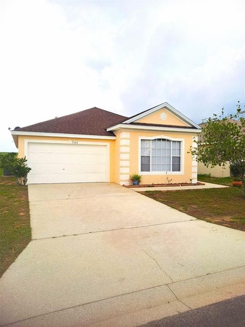 705 Rollins Dr, DAVENPORT, FL, 33837-7220 | Card Image