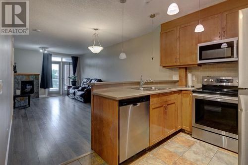 10 Hemlock Cres Sw, Calgary, AB, T3C2Z1 | Card Image