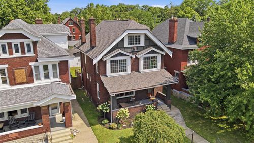 1856 Oak St, Columbus, OH, 43205-2239 | Card Image
