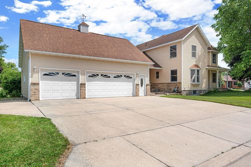 1299 Bellflower Ln Ne, Owatonna, MN, 55060 | Card Image