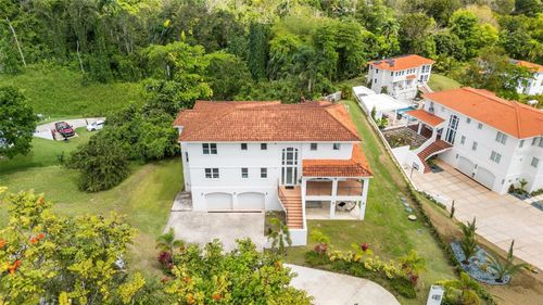 Carretera PR-175 KM. 4.0k Esmeralda Lake Plantation, Trujillo Alto, PR, 00976 | Card Image