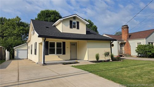 1723 Mcdonald Ln, New Albany, IN, 47150-2413 | Card Image