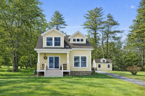 4-4 Pearl Drive, Brunswick, ME, 04011 | Card Image