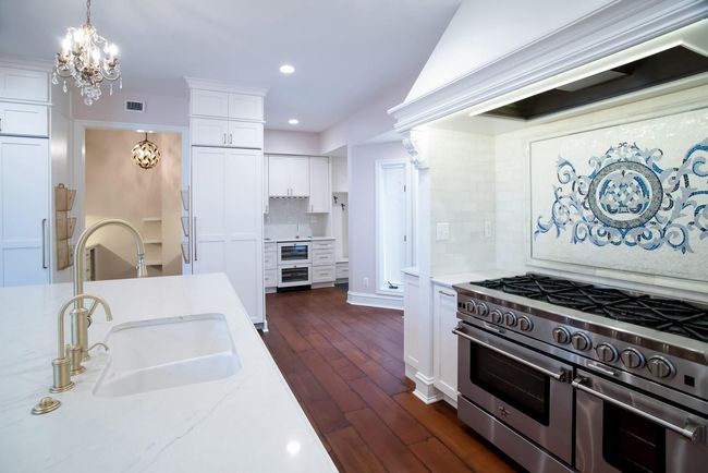 5 Manorwood Dr, House other with 3 bedrooms, 5 bathrooms and null parking in Bloomfield Hills MI | Image 4