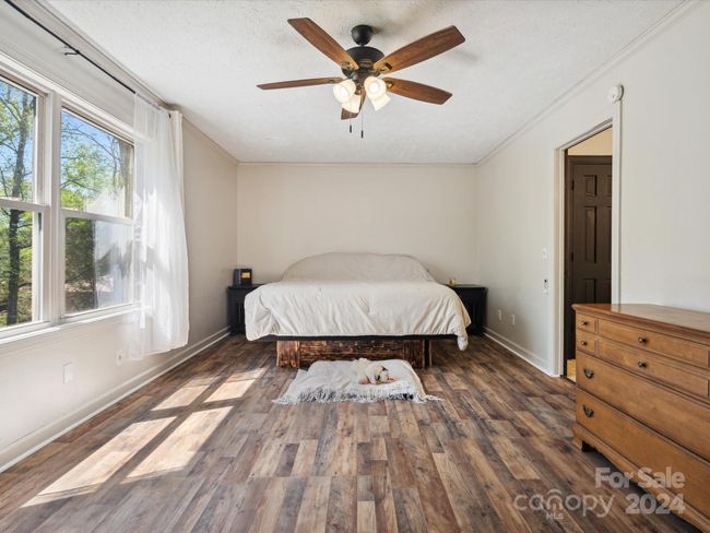 UPSTAIRS BEDROOM | Image 23