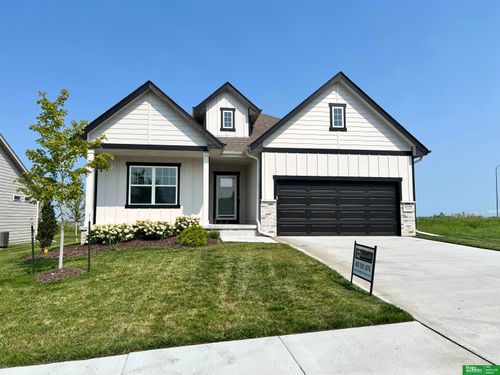 17605 Willit Street, Bennington, NE, 68007 | Card Image