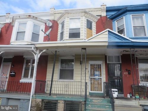 6131 Master St, PHILADELPHIA, PA, 19151-4215 | Card Image