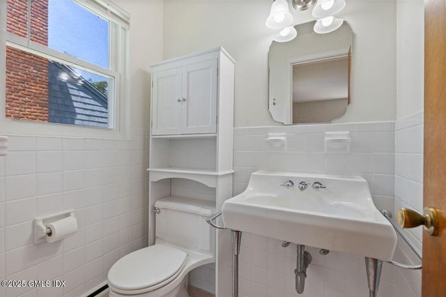29 Maplewood Dr, House other with 7 bedrooms, 6 bathrooms and null parking in Cos Cob CT | Image 17