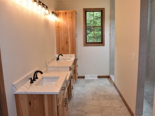 15990 Meadow Dr, House other with 3 bedrooms, 4 bathrooms and null parking in Saegertown PA | Image 35