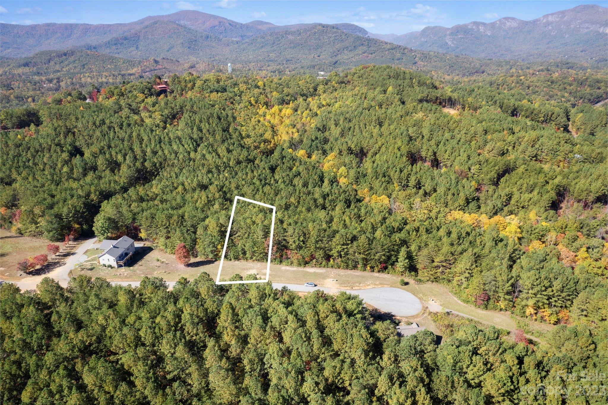 Land in Rutherfordton