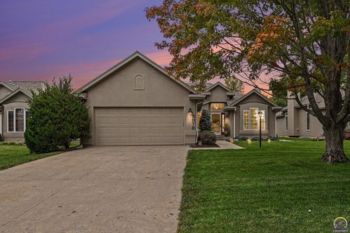 5978 Sw 30th Ter, Topeka, KS, 66614 | Card Image
