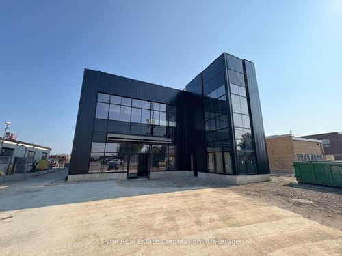 38 Racine Rd, Etobicoke, ON, M9W2Z3 | Card Image