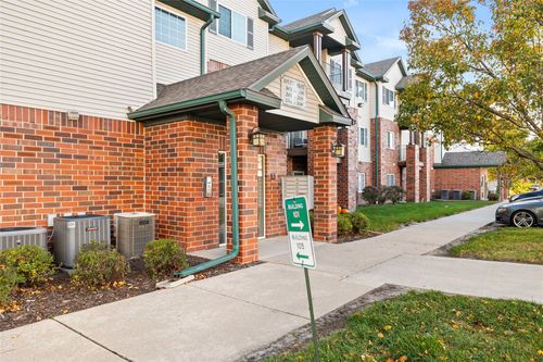 unit-106-105 Nw 8th St, Grimes, IA, 50111-8863 | Card Image