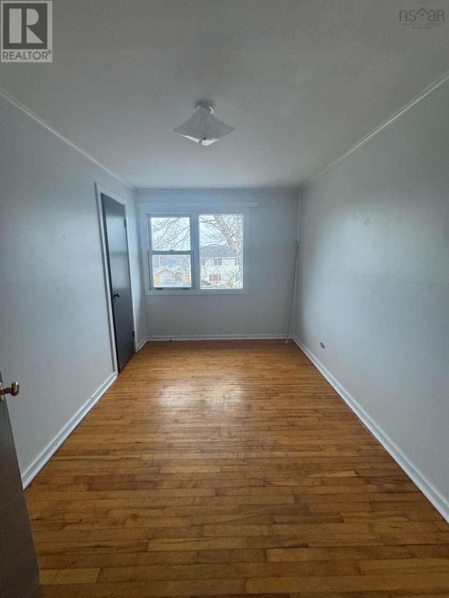 Residential in Cornwallis Park 3