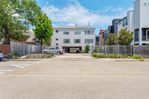 5902 Winsome Ln, Houston, TX, 77057-5998 | Card Image