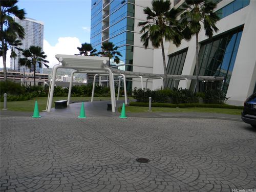 3604-88 Piikoi St, Honolulu, HI, 96814-4284 | Card Image
