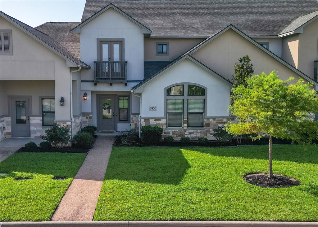Silverthorne Ln, College Station, TX 77845