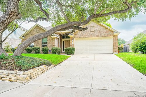 145 Green Brook Pl, Cibolo, TX, 78108-3275 | Card Image