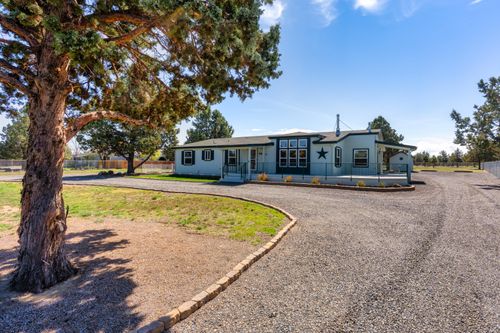 14204 Sw Peninsula Dr, Terrebonne, OR, 97760-7706 | Card Image