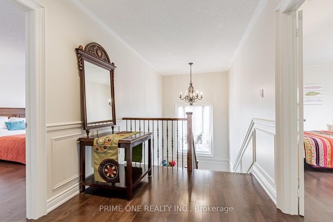 19 Ridgestone Dr, House other with 6 bedrooms, 5 bathrooms and 6 parking in Richmond Hill ON | Image 23