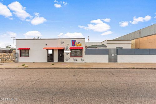 2222 Bassett Ave, El Paso, TX, 79901-2020 | Card Image