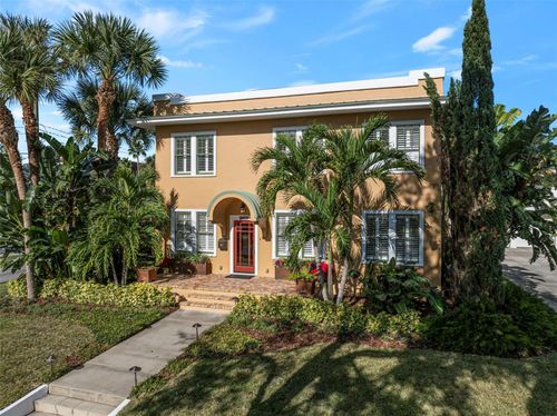 1821 W Richardson Pl, TAMPA, FL, 33606-3228 | Card Image