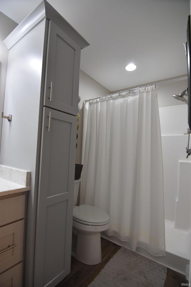 205 W Locust St, Condo with 2 bedrooms, 2 bathrooms and null parking in Fort Branch IN | Image 16