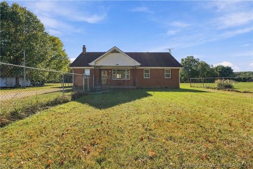 17421 Mountain Grove Rd, Henryville, IN, 47126-8460 | Card Image