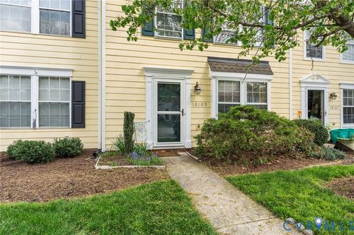 10109 Robin Lee Ln, Glen Allen, VA, 23060-7322 | Card Image