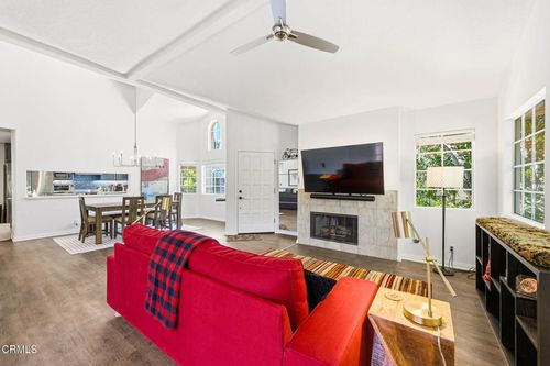 574 Charles St, Moorpark, CA, 93021 | Card Image