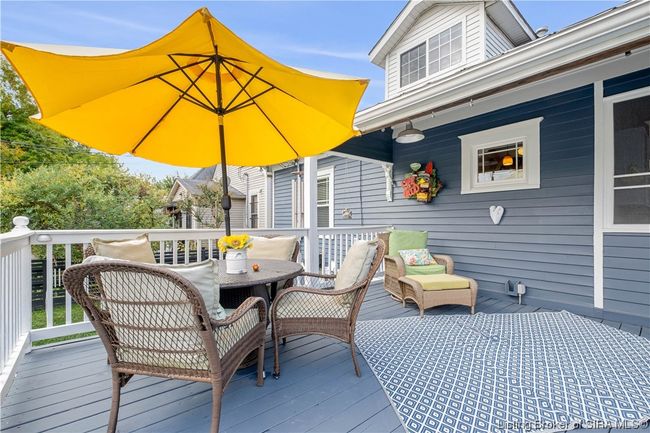 2014 E Oak St, Home with 3 bedrooms, 2 bathrooms and null parking in New Albany IN | Image 9