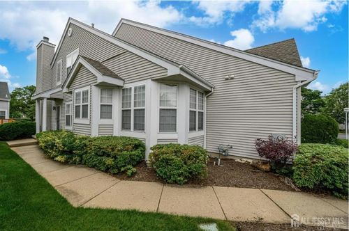 14 Crestwood Ct, Monroe, NJ, 08831-5100 | Card Image