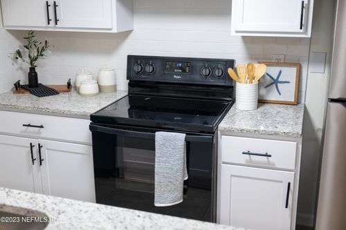 3802 Windjammer Ln, Saint Augustine, FL, 32084-1381 | Card Image