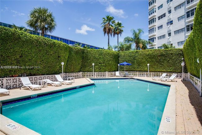 11D - 1881 Washington Ave, Condo with 2 bedrooms, 2 bathrooms and null parking in Miami Beach FL | Image 20