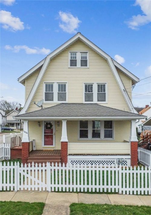 1634 Mcminn St, Aliquippa, PA, 15001-3055 | Card Image