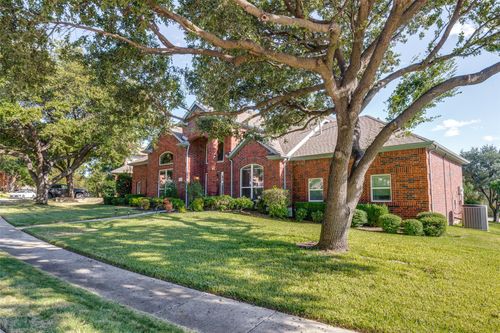 2000 San Michael Dr, Carrollton, TX, 75006-4346 | Card Image