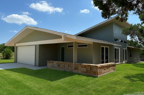 42 Wide Canyon Dr, Wimberley, TX, 78676-2005 | Card Image