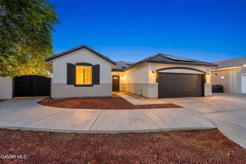 245 Baring St, Lancaster, CA, 93535-1815 | Card Image