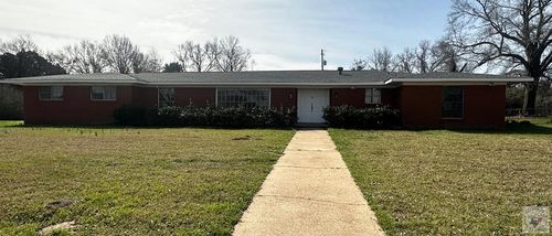 1408 E Main St, Atlanta, TX, 75551-2455 | Card Image