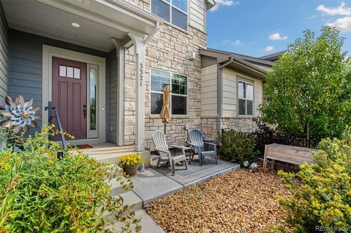 3321 Red Mountain Dr, Loveland, CO, 80538-7196 | Card Image