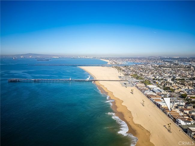 1207 Seal Way, Home with 6 bedrooms, 4 bathrooms and 2 parking in Seal Beach CA | Image 55