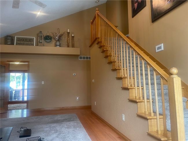 303 N Dazey St, House other with 4 bedrooms, 3 bathrooms and null parking in Findlay IL | Image 17