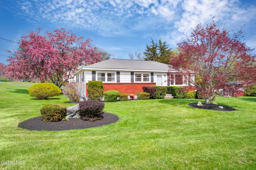 2 Dusenberry Rd, Troy, NY, 12182-1048 | Card Image